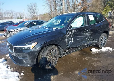 2023 Volvo Xc60 B5 Core z USA, uszkodzony, nr VIN YV4L12RV6P1238506